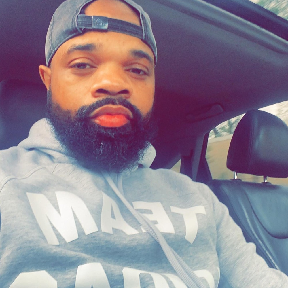 Meet your Posher, Levar